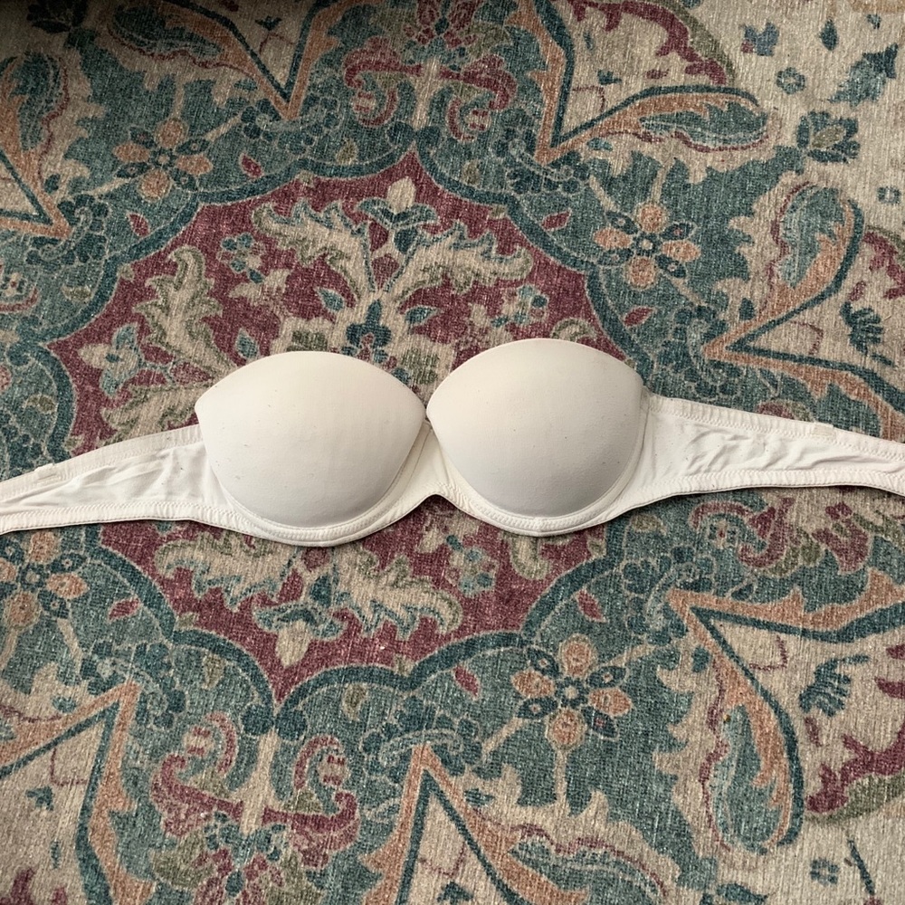 VS Pink White Strapless Bra